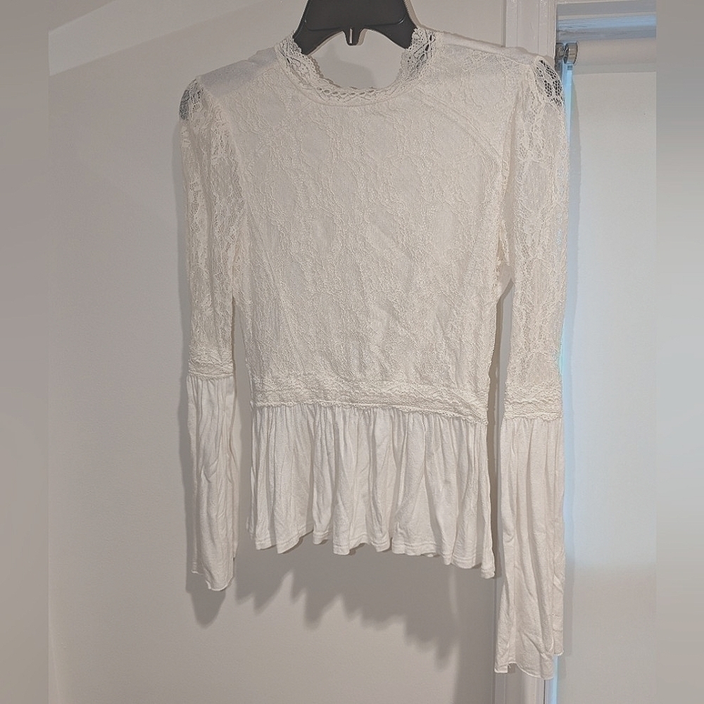 American Rag lace high neck long sleeve blouse size small in beige